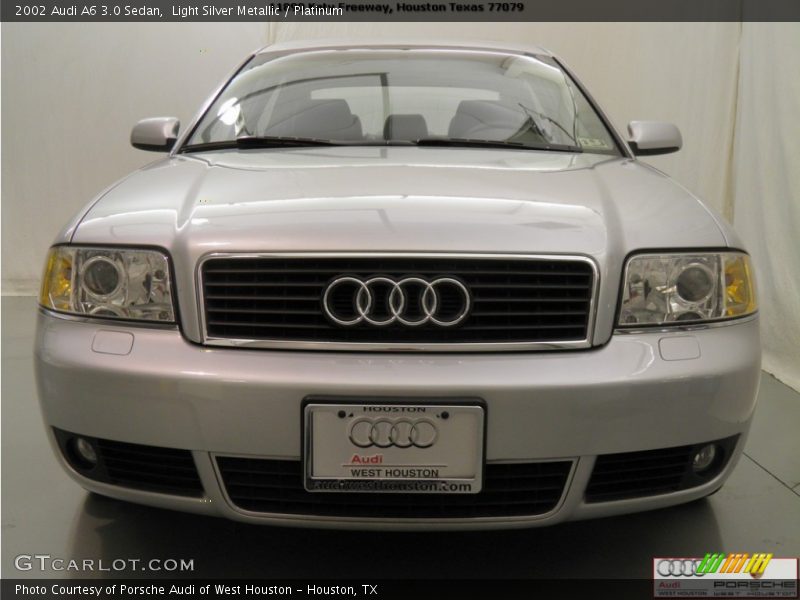 Light Silver Metallic / Platinum 2002 Audi A6 3.0 Sedan