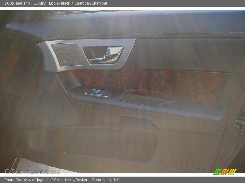 Ebony Black / Charcoal/Charcoal 2009 Jaguar XF Luxury