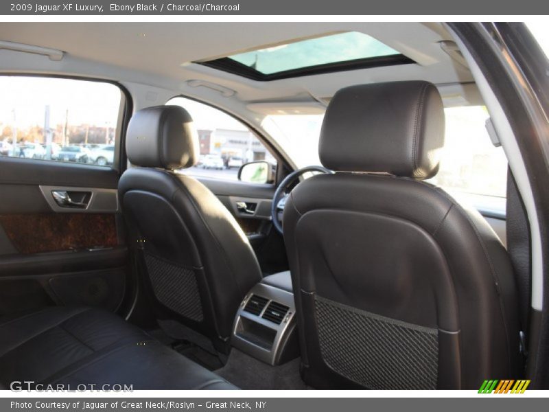 Ebony Black / Charcoal/Charcoal 2009 Jaguar XF Luxury