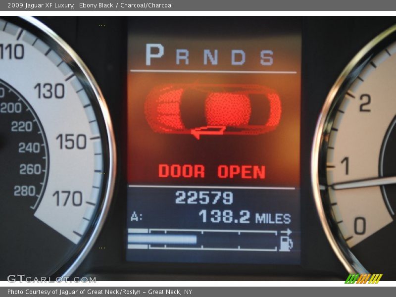 Ebony Black / Charcoal/Charcoal 2009 Jaguar XF Luxury