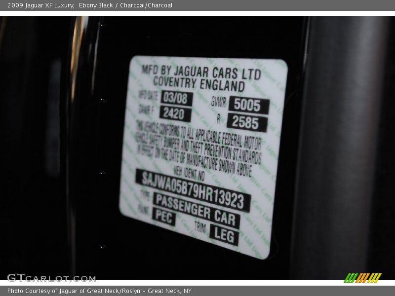 Ebony Black / Charcoal/Charcoal 2009 Jaguar XF Luxury