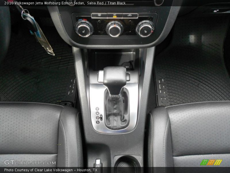 Salsa Red / Titan Black 2010 Volkswagen Jetta Wolfsburg Edition Sedan