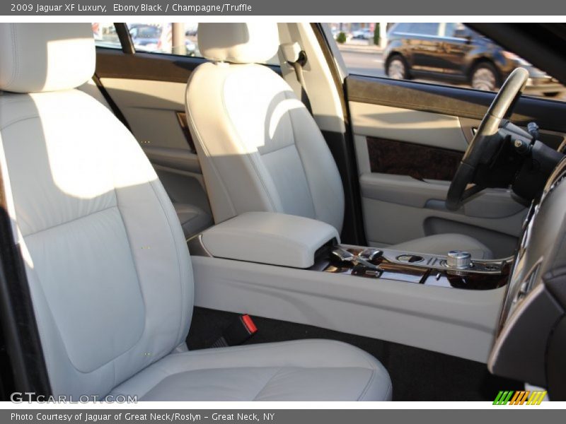 Ebony Black / Champagne/Truffle 2009 Jaguar XF Luxury