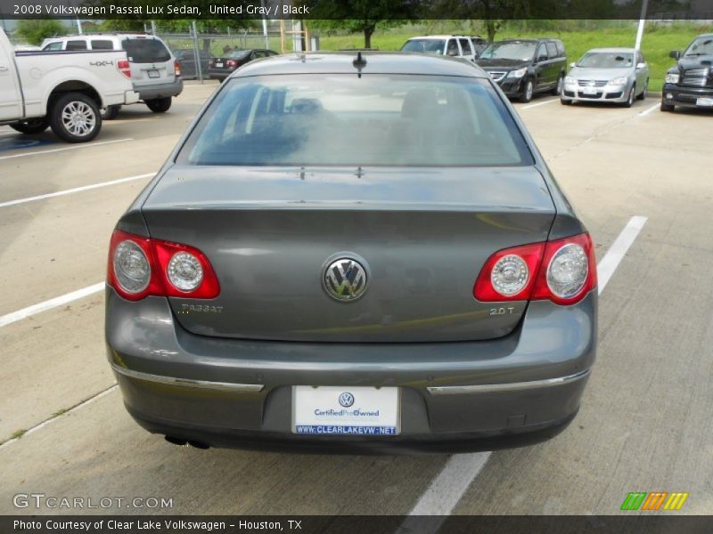 United Gray / Black 2008 Volkswagen Passat Lux Sedan