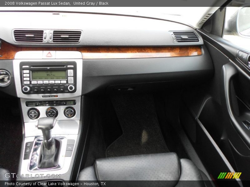 United Gray / Black 2008 Volkswagen Passat Lux Sedan