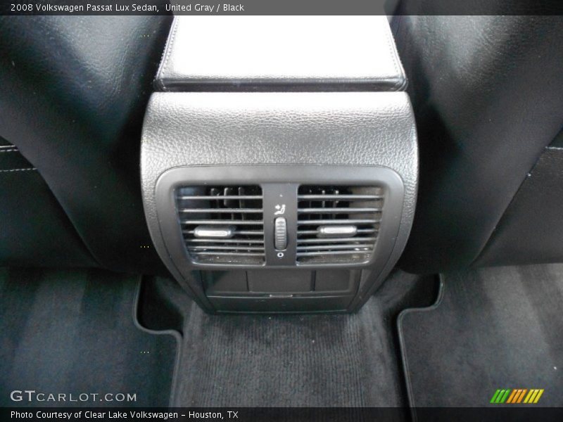 United Gray / Black 2008 Volkswagen Passat Lux Sedan