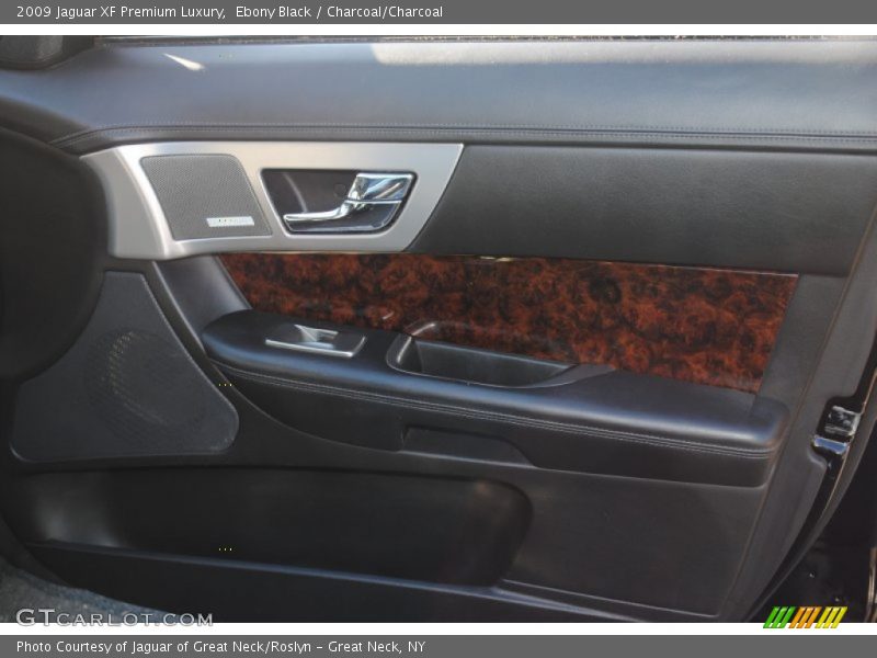 Ebony Black / Charcoal/Charcoal 2009 Jaguar XF Premium Luxury
