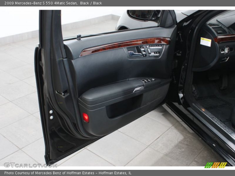 Black / Black 2009 Mercedes-Benz S 550 4Matic Sedan