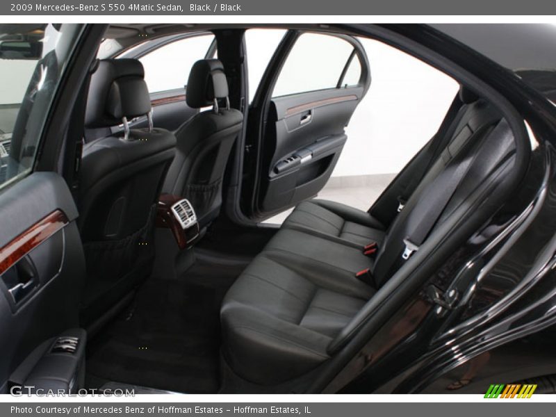 Black / Black 2009 Mercedes-Benz S 550 4Matic Sedan