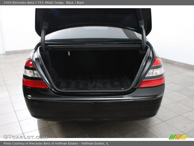 Black / Black 2009 Mercedes-Benz S 550 4Matic Sedan