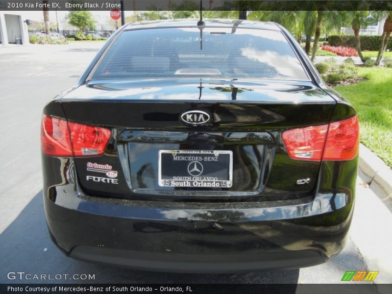 Ebony Black / Stone 2010 Kia Forte EX