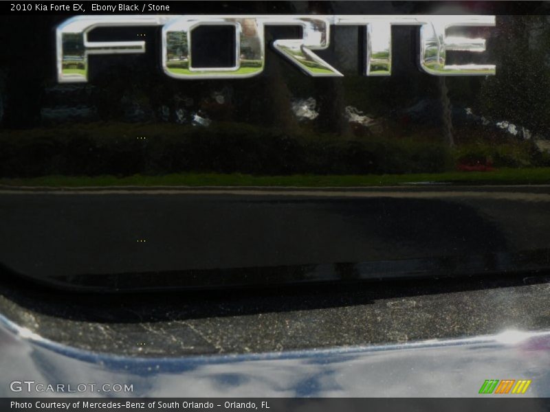 Ebony Black / Stone 2010 Kia Forte EX