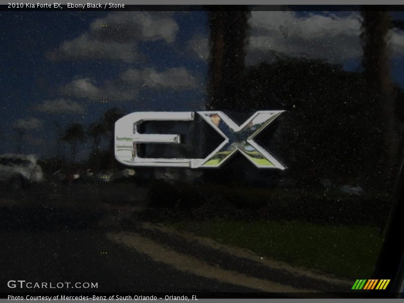 Ebony Black / Stone 2010 Kia Forte EX