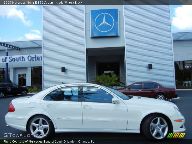 Arctic White / Black 2009 Mercedes-Benz E 350 Sedan