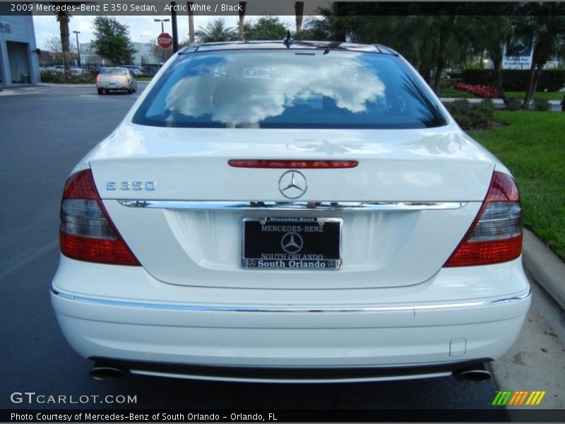 Arctic White / Black 2009 Mercedes-Benz E 350 Sedan