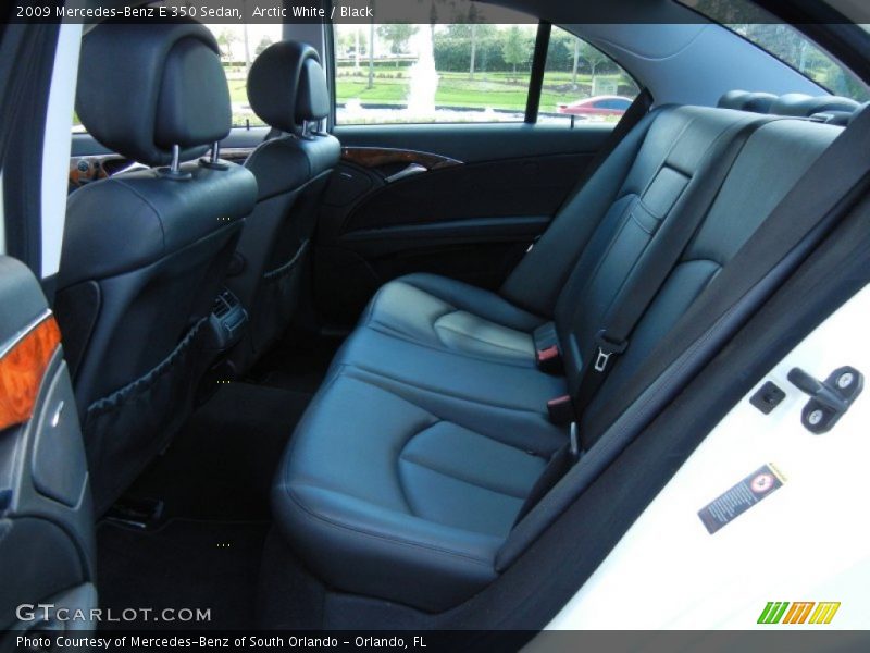 Arctic White / Black 2009 Mercedes-Benz E 350 Sedan
