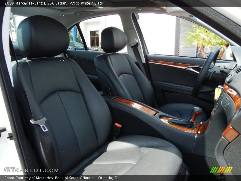 Arctic White / Black 2009 Mercedes-Benz E 350 Sedan