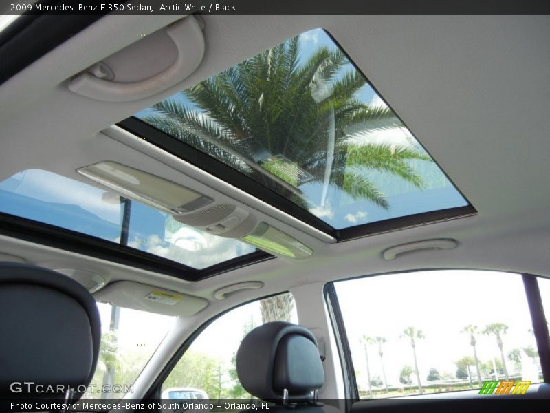 Sunroof of 2009 E 350 Sedan