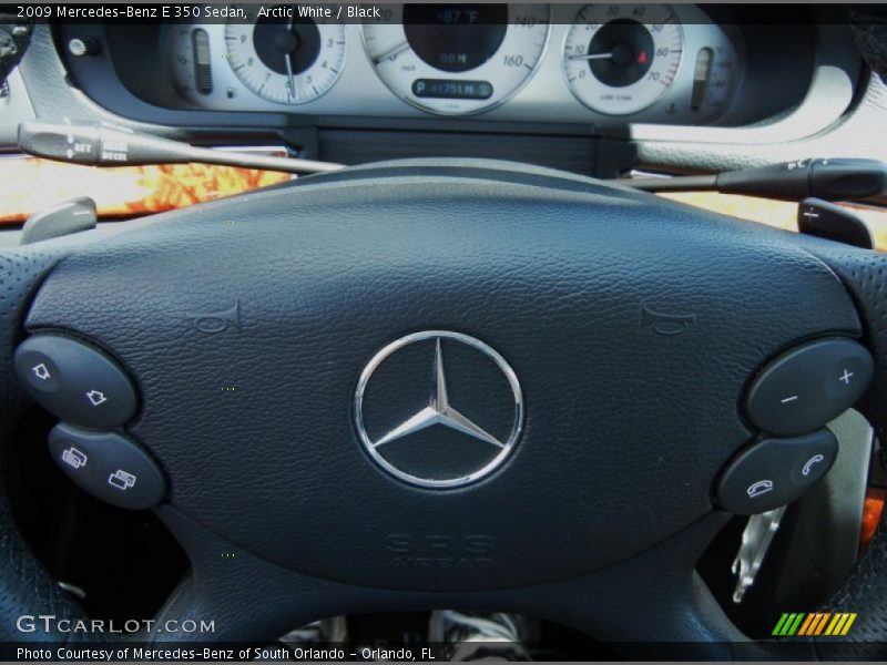 Arctic White / Black 2009 Mercedes-Benz E 350 Sedan