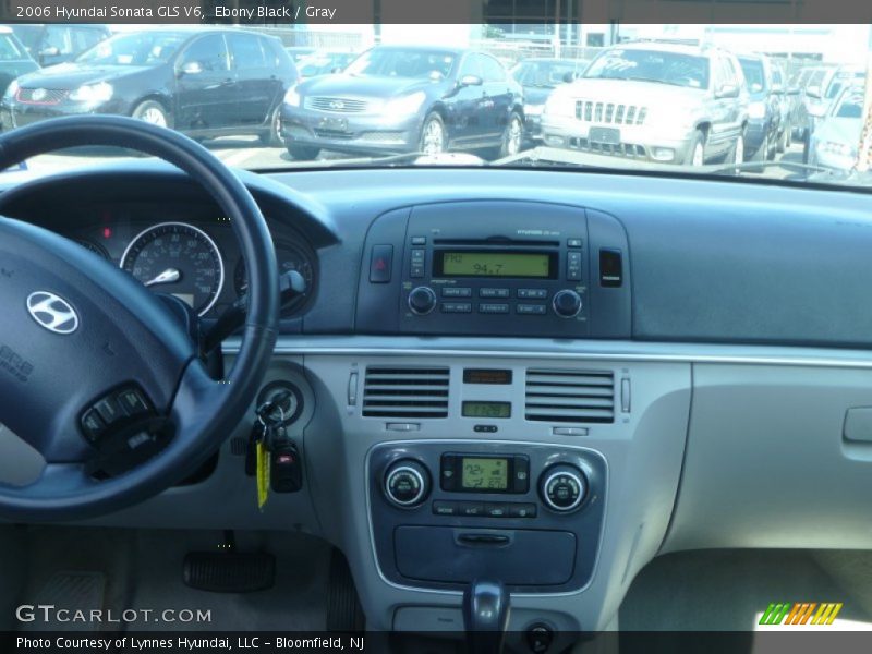 Ebony Black / Gray 2006 Hyundai Sonata GLS V6