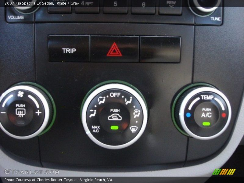 White / Gray 2007 Kia Spectra EX Sedan