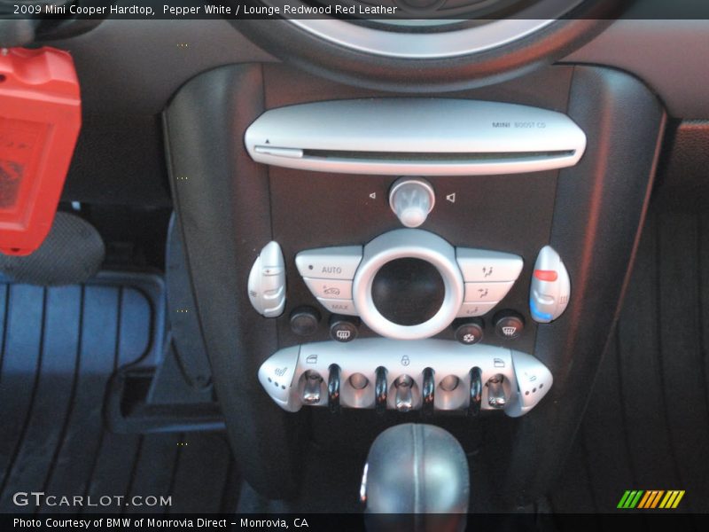 Pepper White / Lounge Redwood Red Leather 2009 Mini Cooper Hardtop