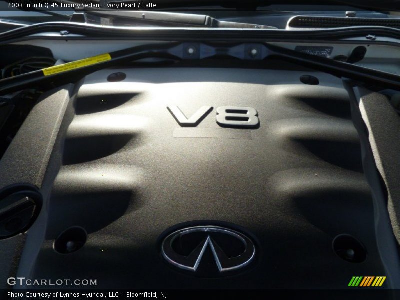 Ivory Pearl / Latte 2003 Infiniti Q 45 Luxury Sedan