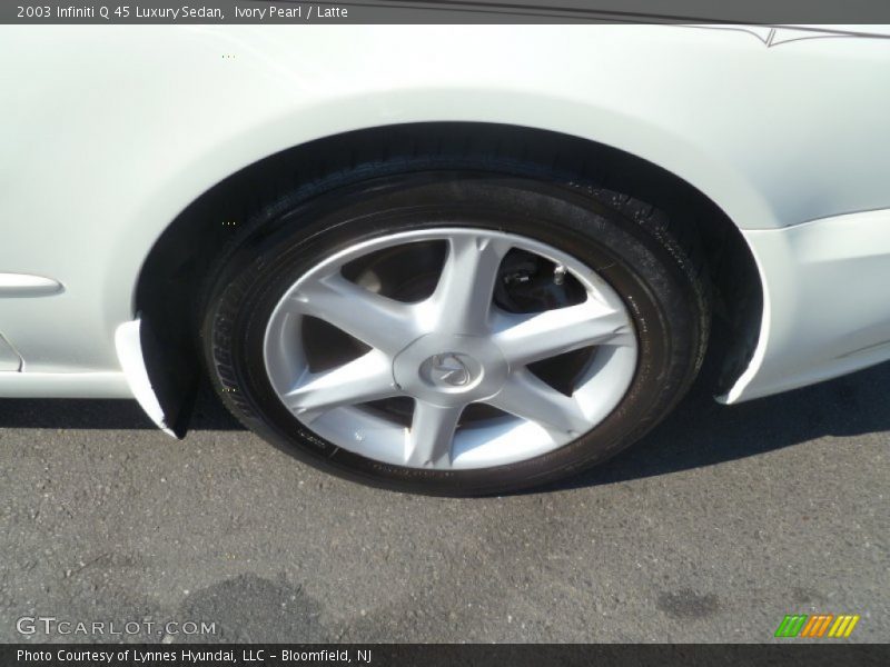 Ivory Pearl / Latte 2003 Infiniti Q 45 Luxury Sedan