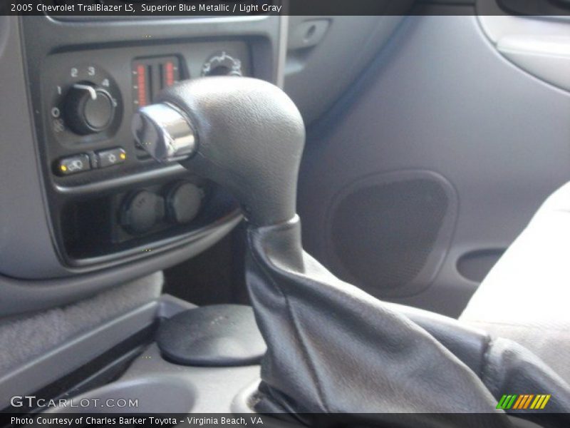 Superior Blue Metallic / Light Gray 2005 Chevrolet TrailBlazer LS