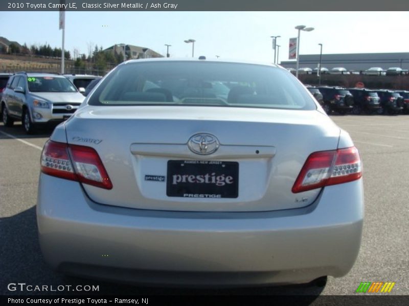 Classic Silver Metallic / Ash Gray 2010 Toyota Camry LE