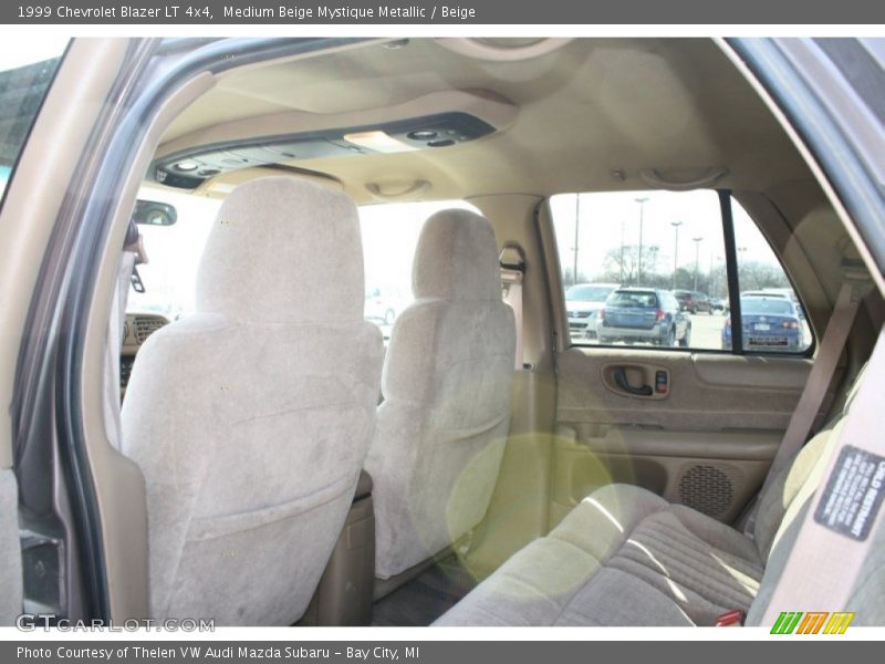 Medium Beige Mystique Metallic / Beige 1999 Chevrolet Blazer LT 4x4