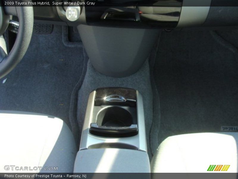 Super White / Dark Gray 2009 Toyota Prius Hybrid