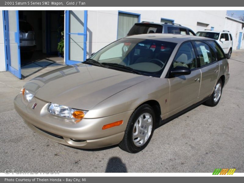 Front 3/4 View of 2001 S Series SW2 Wagon