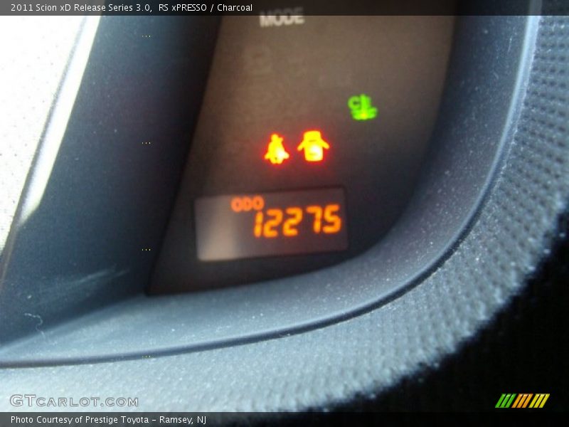 RS xPRESSO / Charcoal 2011 Scion xD Release Series 3.0