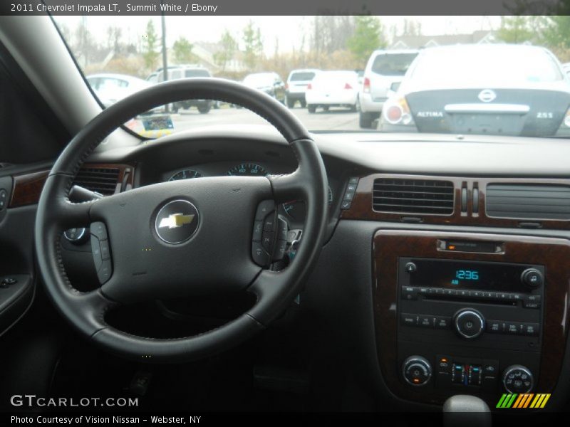 Summit White / Ebony 2011 Chevrolet Impala LT