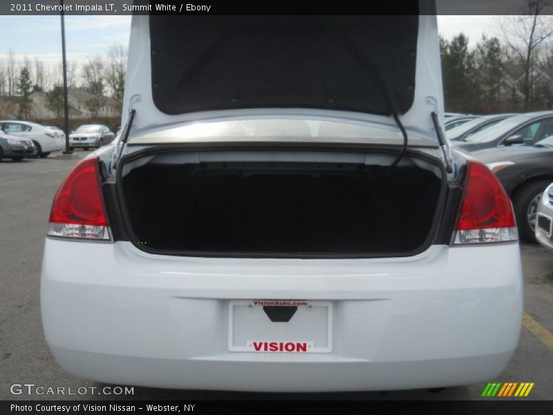 Summit White / Ebony 2011 Chevrolet Impala LT