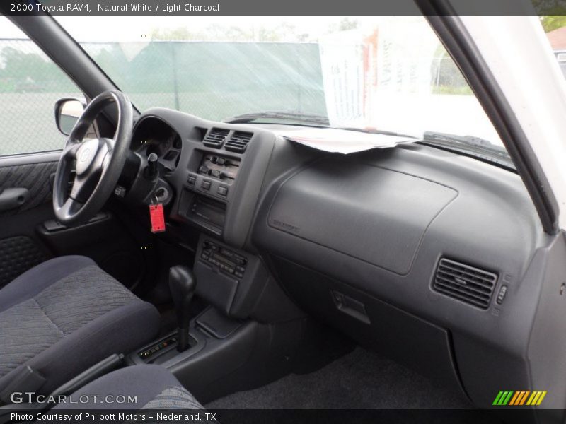Dashboard of 2000 RAV4 