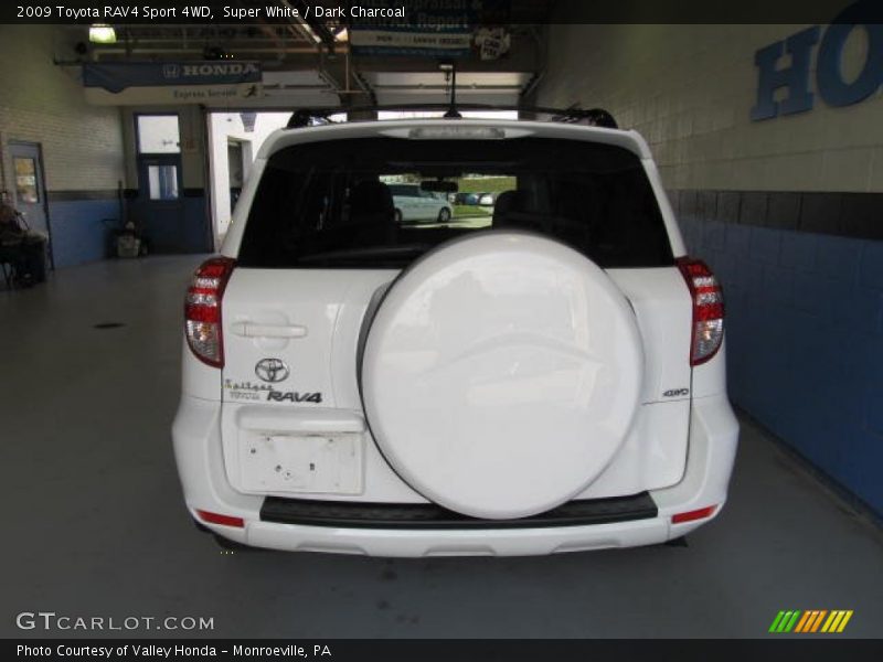 Super White / Dark Charcoal 2009 Toyota RAV4 Sport 4WD