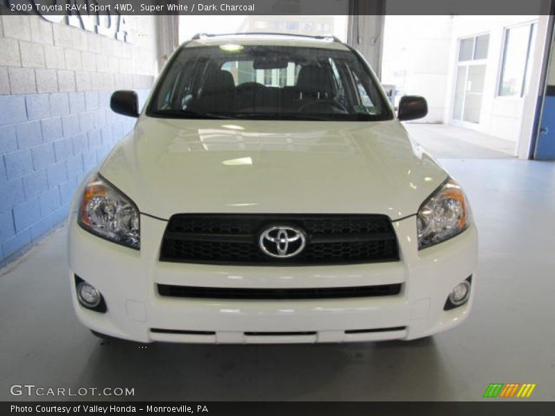 Super White / Dark Charcoal 2009 Toyota RAV4 Sport 4WD