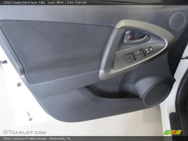 Super White / Dark Charcoal 2009 Toyota RAV4 Sport 4WD