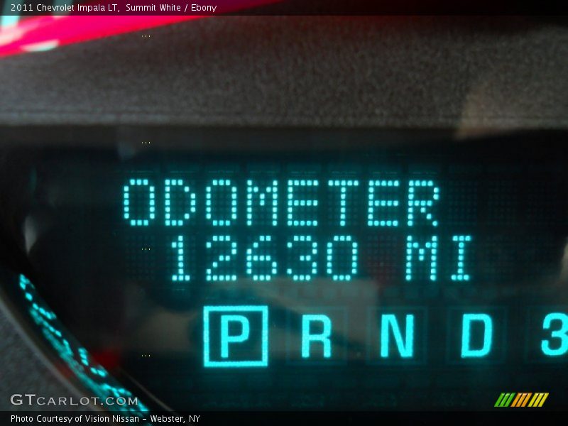 Summit White / Ebony 2011 Chevrolet Impala LT
