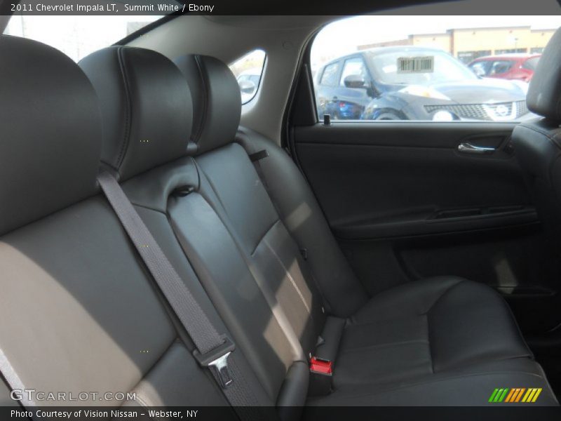 Summit White / Ebony 2011 Chevrolet Impala LT