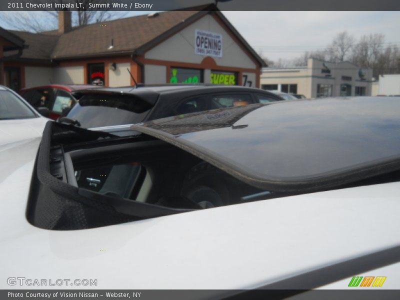 Summit White / Ebony 2011 Chevrolet Impala LT