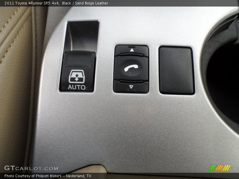 Black / Sand Beige Leather 2011 Toyota 4Runner SR5 4x4