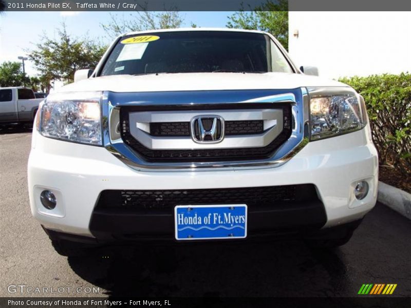 Taffeta White / Gray 2011 Honda Pilot EX