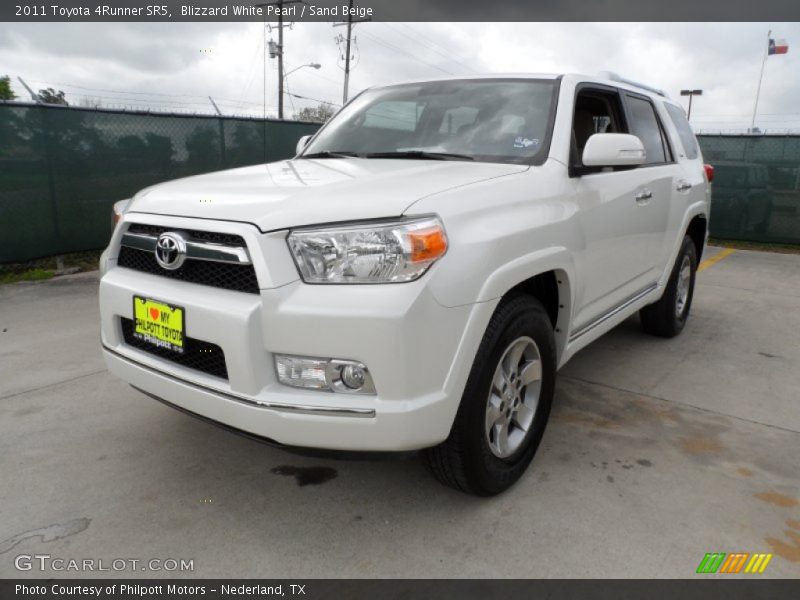 Blizzard White Pearl / Sand Beige 2011 Toyota 4Runner SR5