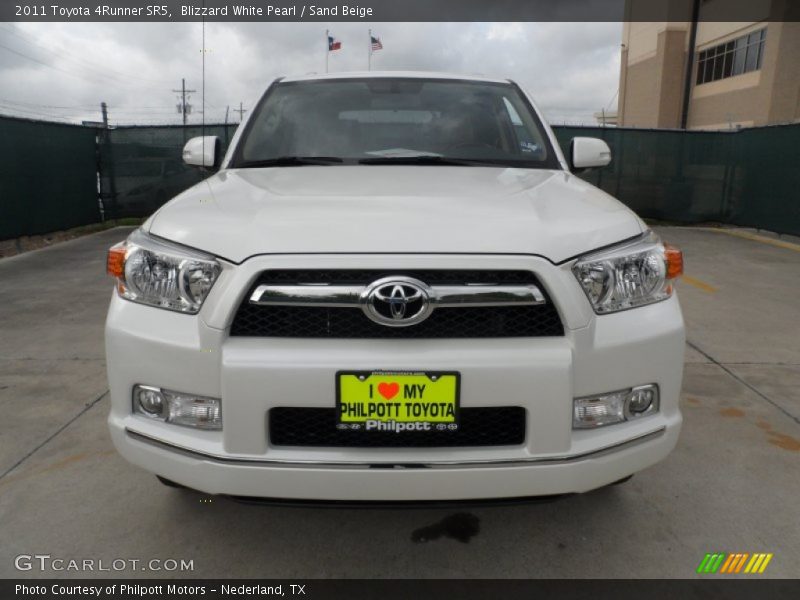Blizzard White Pearl / Sand Beige 2011 Toyota 4Runner SR5