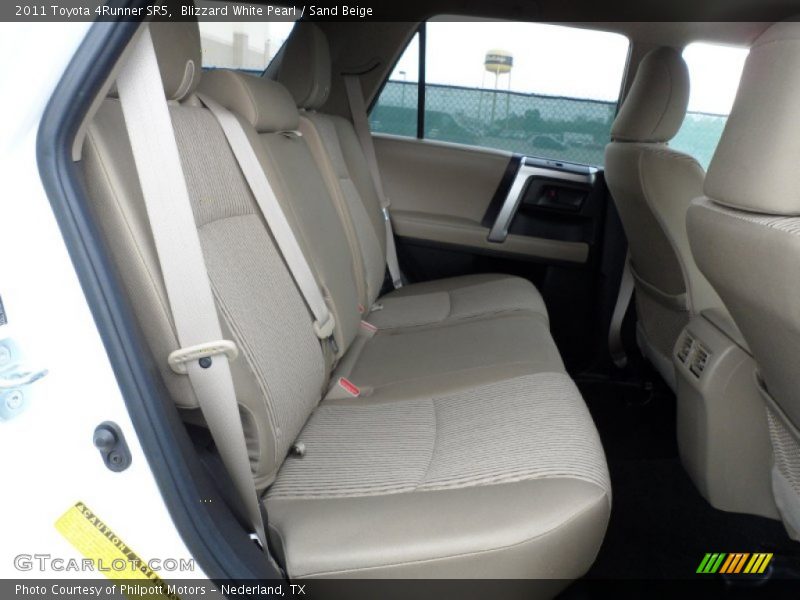 Blizzard White Pearl / Sand Beige 2011 Toyota 4Runner SR5