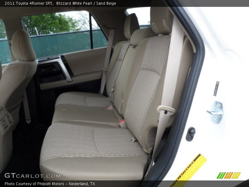 Blizzard White Pearl / Sand Beige 2011 Toyota 4Runner SR5
