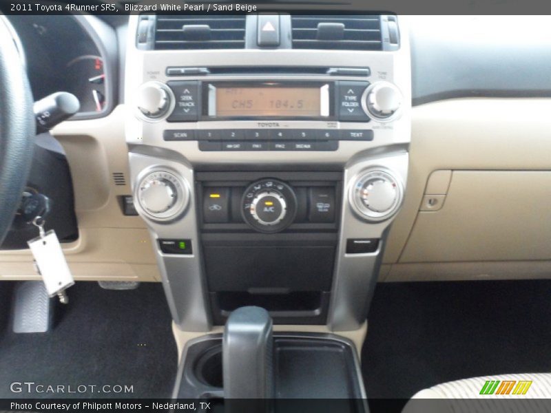 Blizzard White Pearl / Sand Beige 2011 Toyota 4Runner SR5